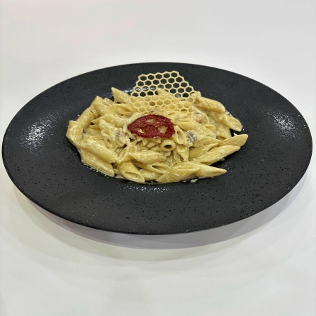 چیکن آلفردو