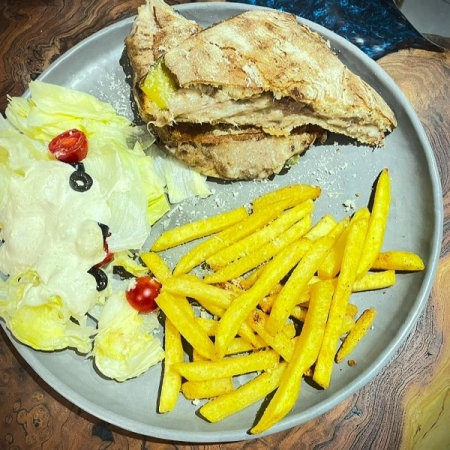 پنینی چیکن کلاسیک